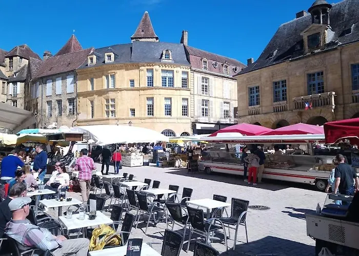 Cite Medievale, Charme & Calme, Bien Place