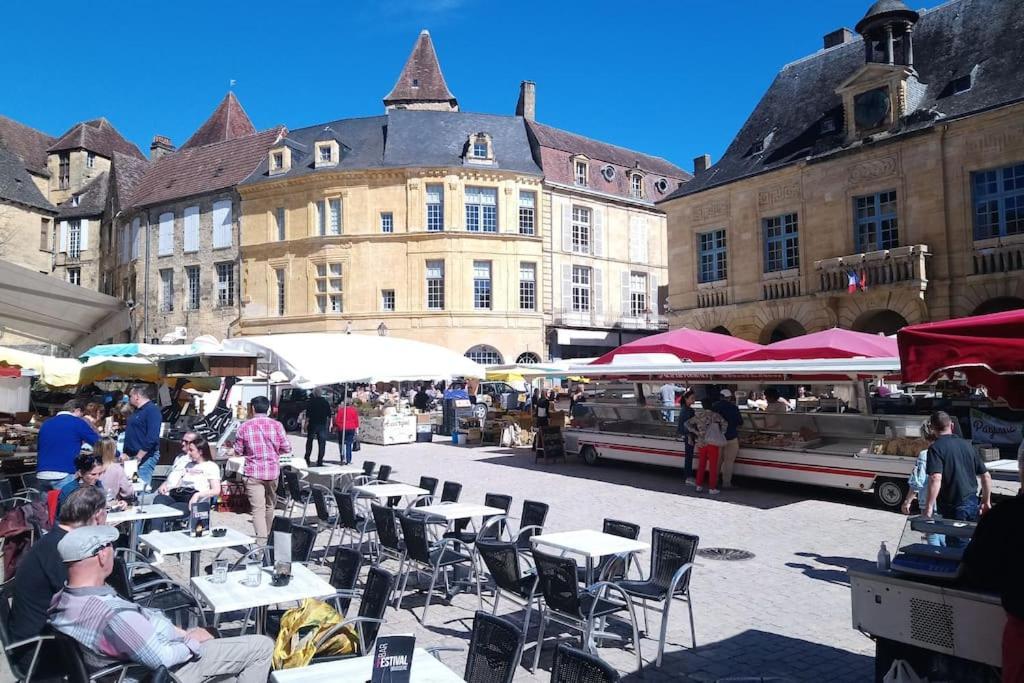 Apartment Cite Medievale, Charme & Calme, Bien Place Sarlat-la-Caneda