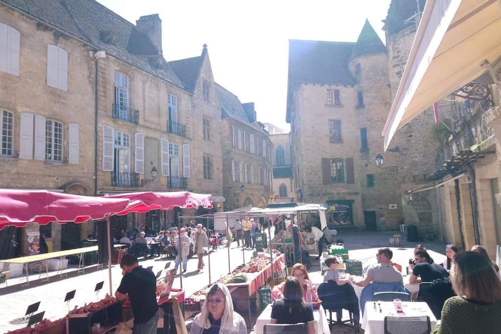 Cite Medievale, Charme & Calme, Bien Place *